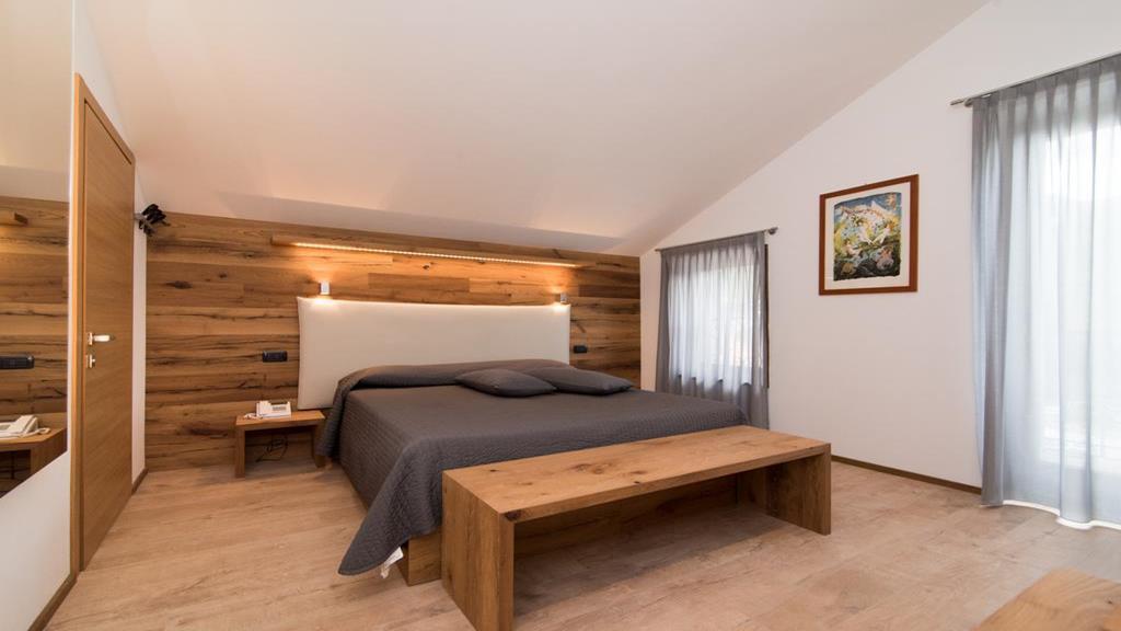 Hotel Ferrovia Calalzo di Cadore Екстер'єр фото